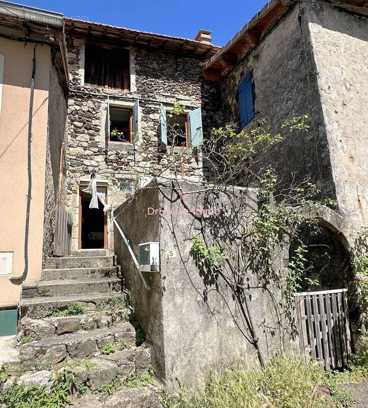 Maison à THUEYTS