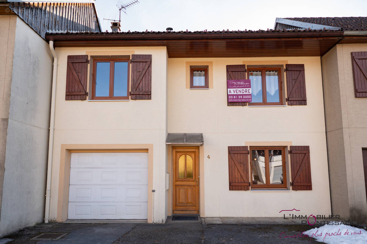 Maison à PONTARLIER