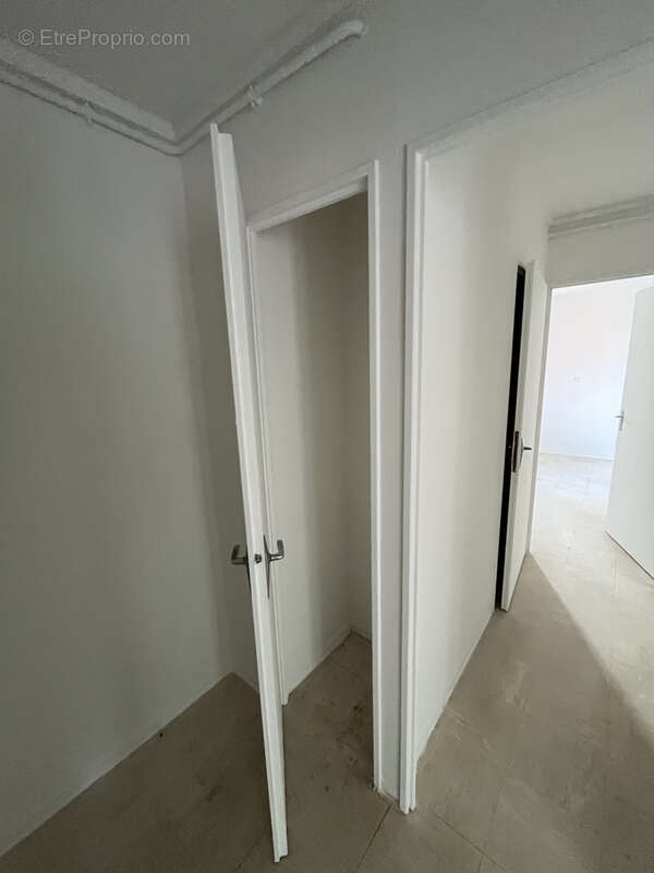 Appartement t3 istres - photo 3