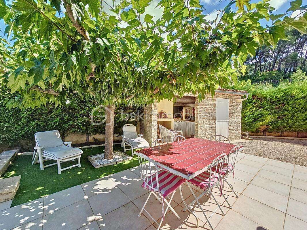 Maison à ROQUEVAIRE