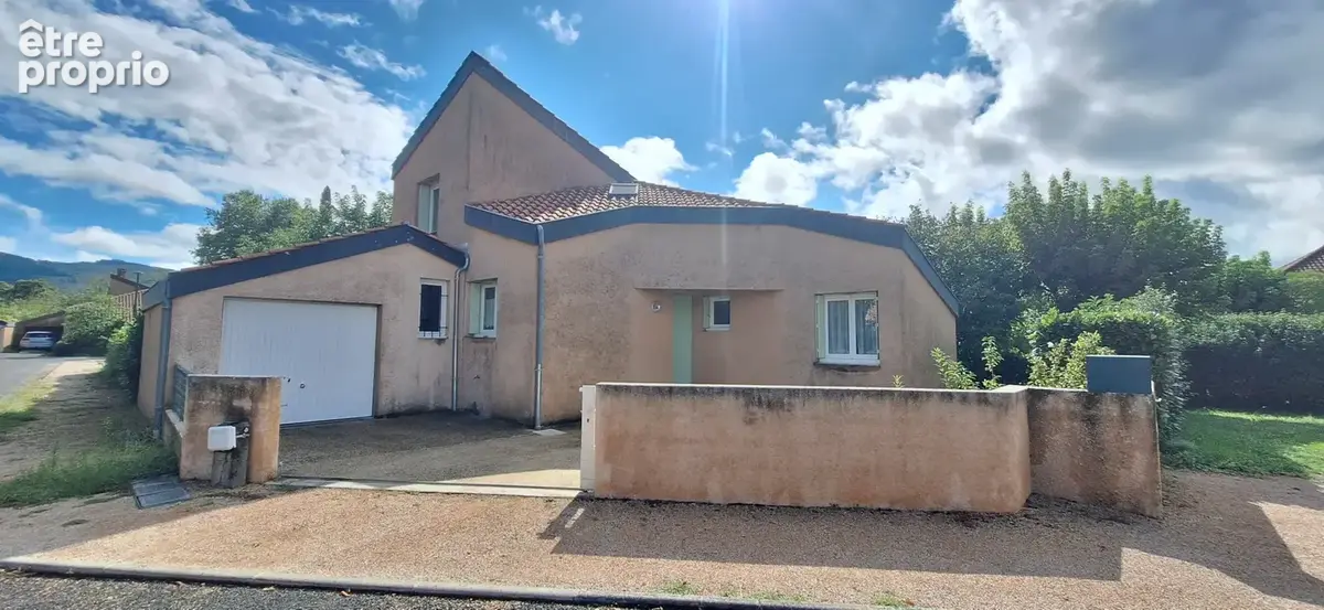 Maison à SAINT-LAURENT-LES-TOURS