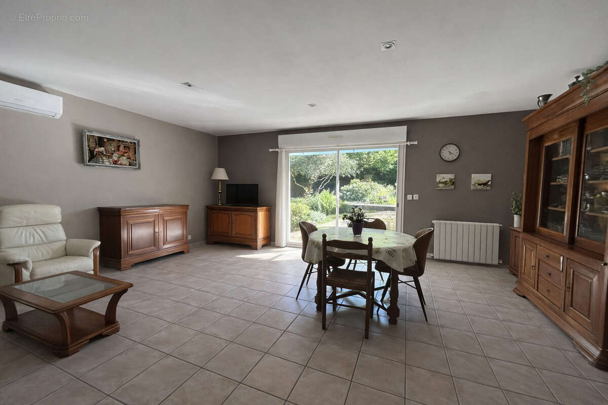 Maison à BAZAS