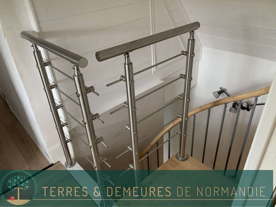 Maison à VIMOUTIERS