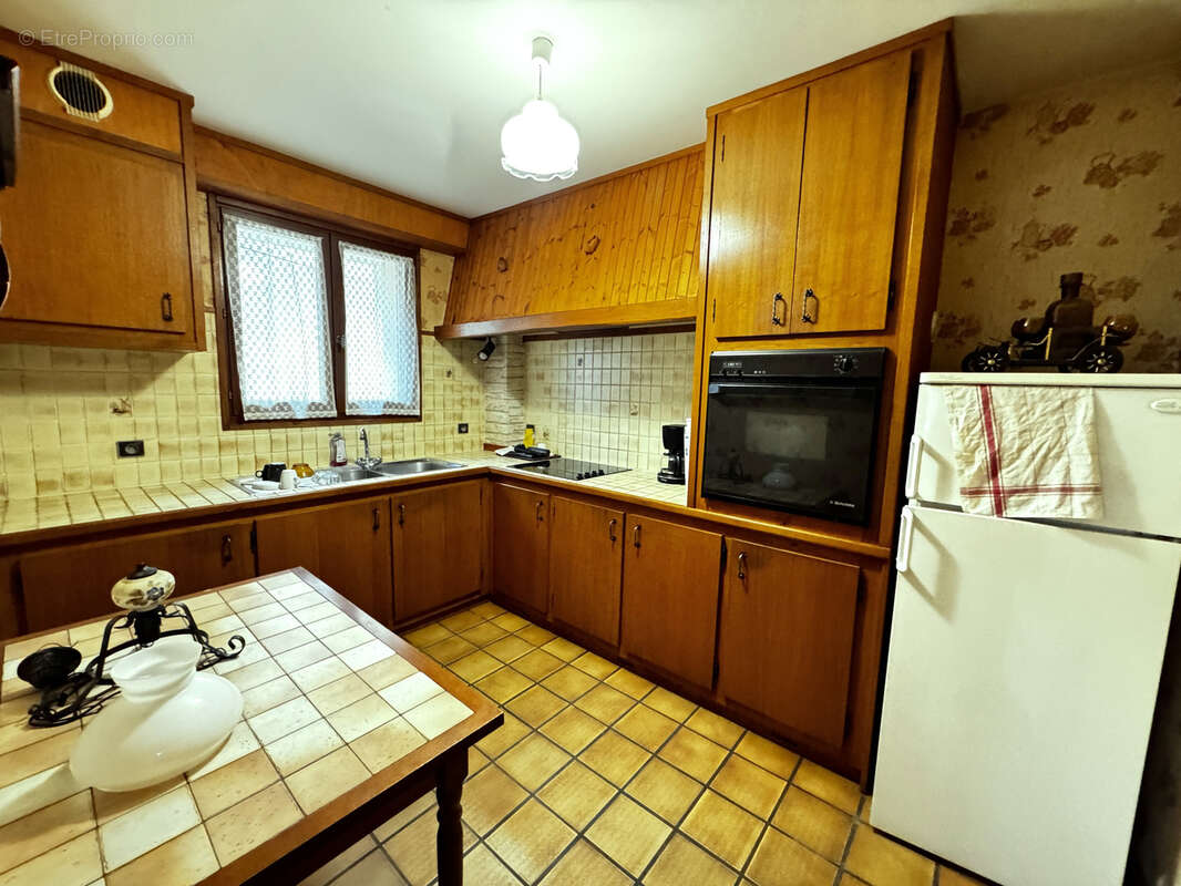 Maison à FEUCHEROLLES