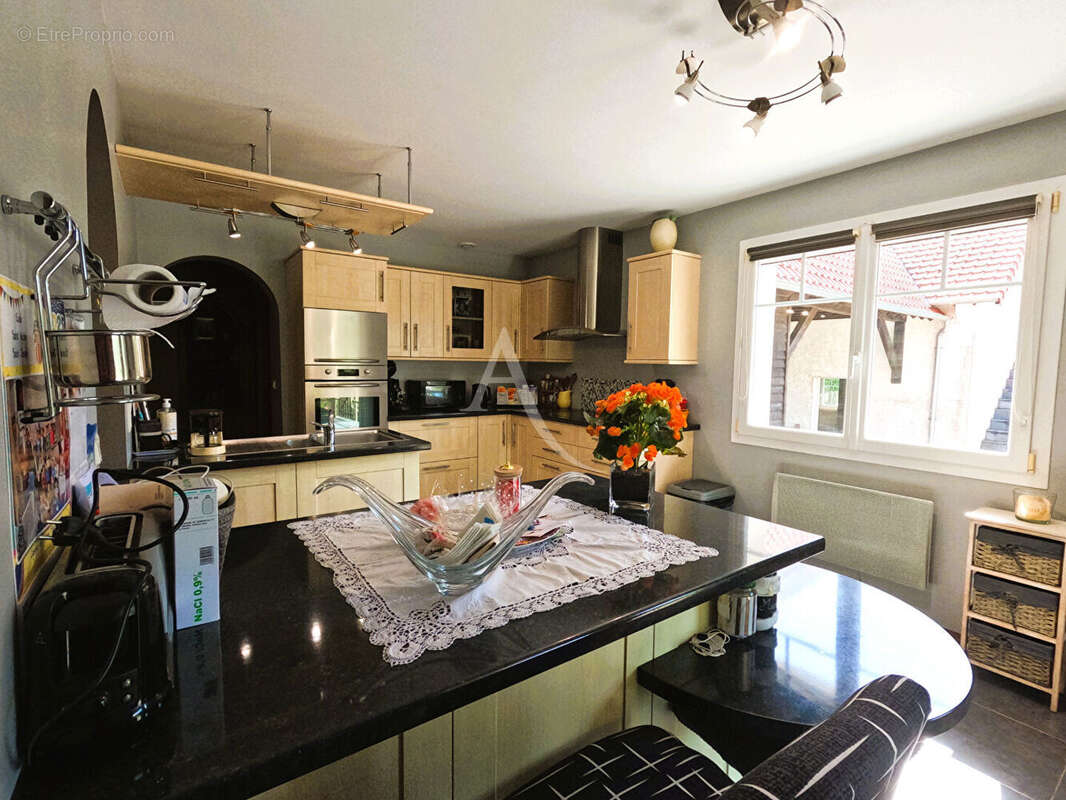 Maison à ESTREELLES