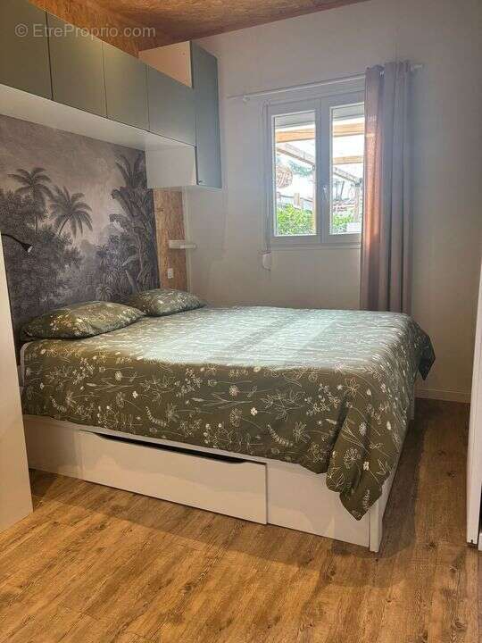 Maison à LE CASTELLET