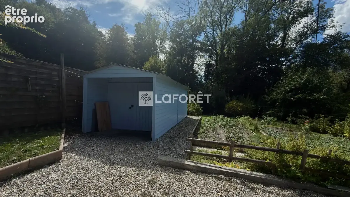 A Vendre à Notre-Dame-des-Millières - 3 chambres - photo 17