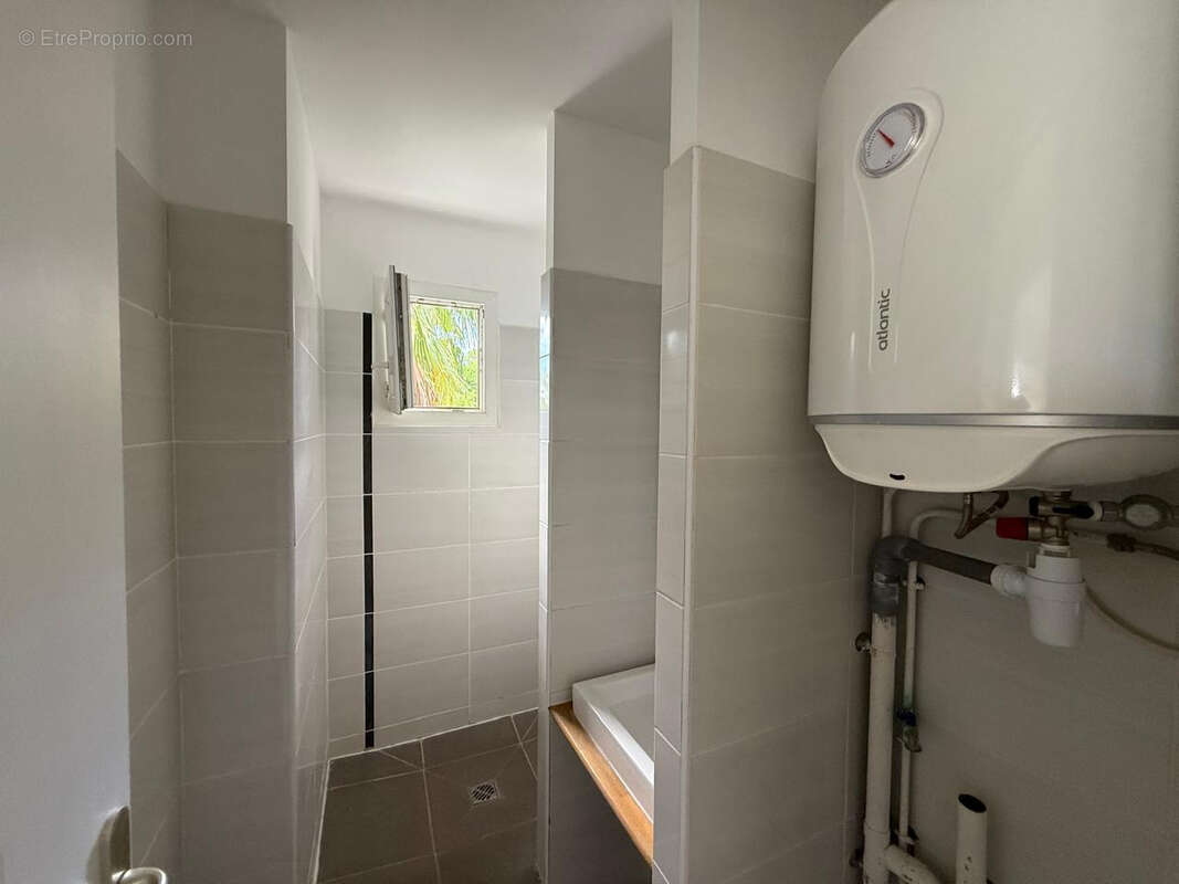 Appartement à LES TROIS-ILETS