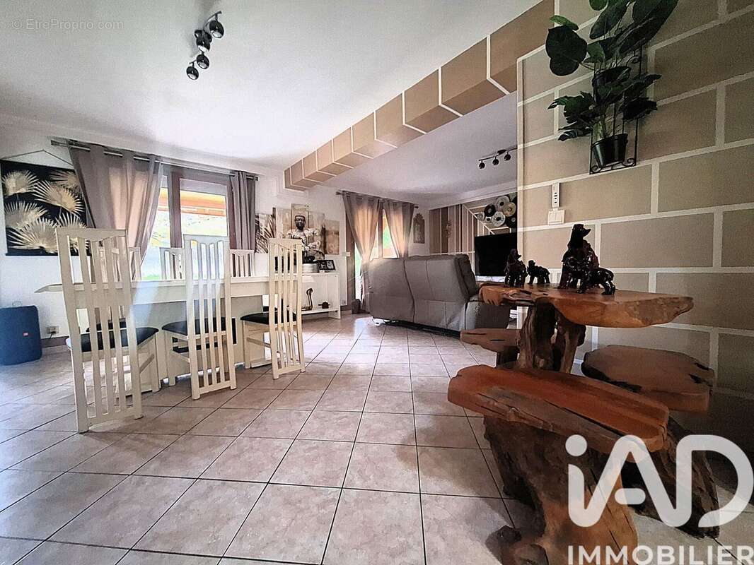 Photo 7 - Maison à SAINT-CYR-SUR-MORIN