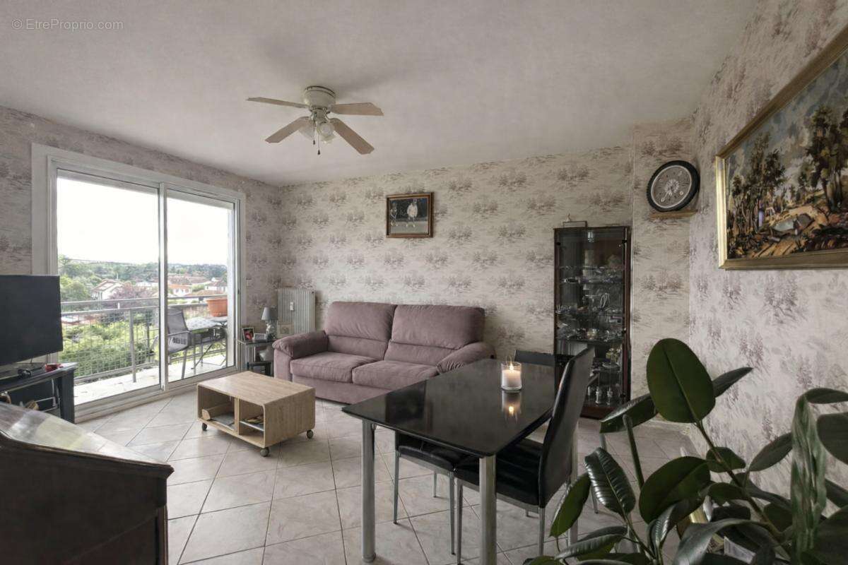 Exclusivité  appartement t2 en bord de loire - photo 2
