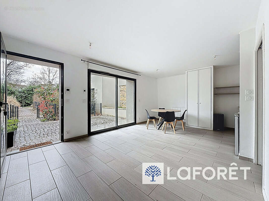 Appartement à SAINT-DIDIER-AU-MONT-D'OR