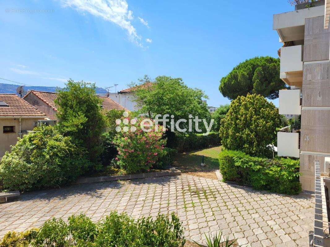 Appartement à MARSEILLE-8E