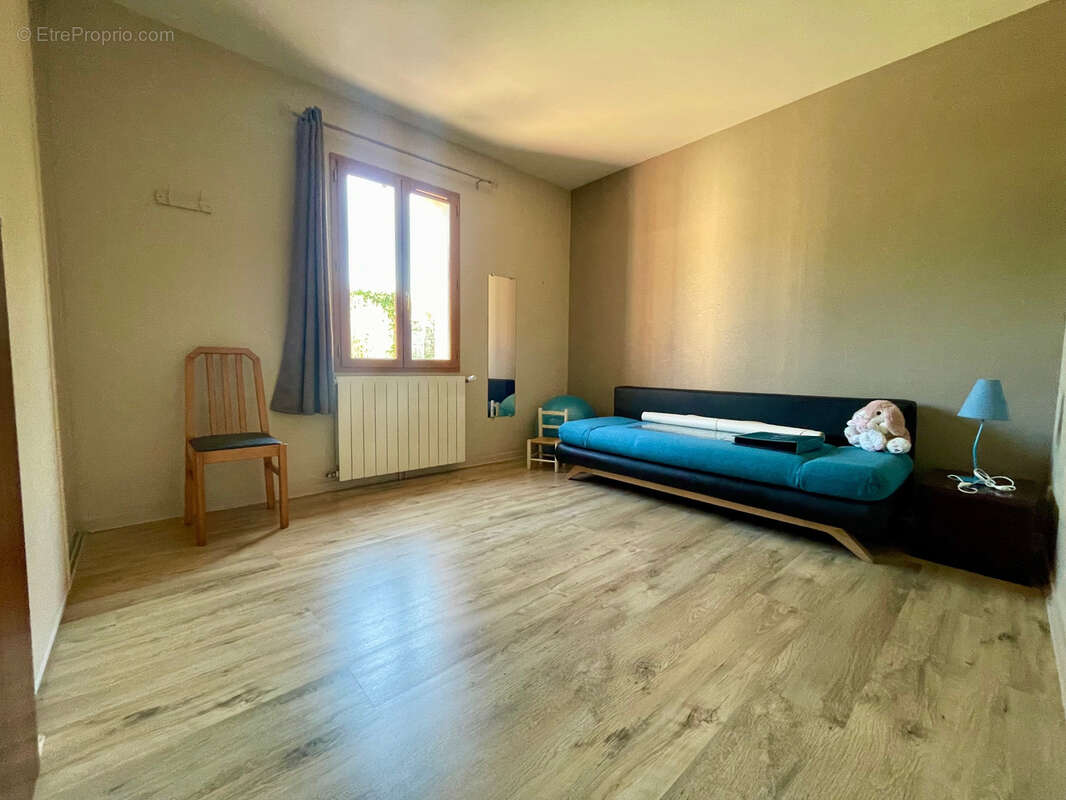 Maison à VILLIERS-SUR-MORIN