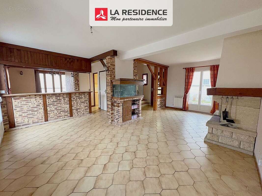 Maison à MONTIGNY-LES-CORMEILLES