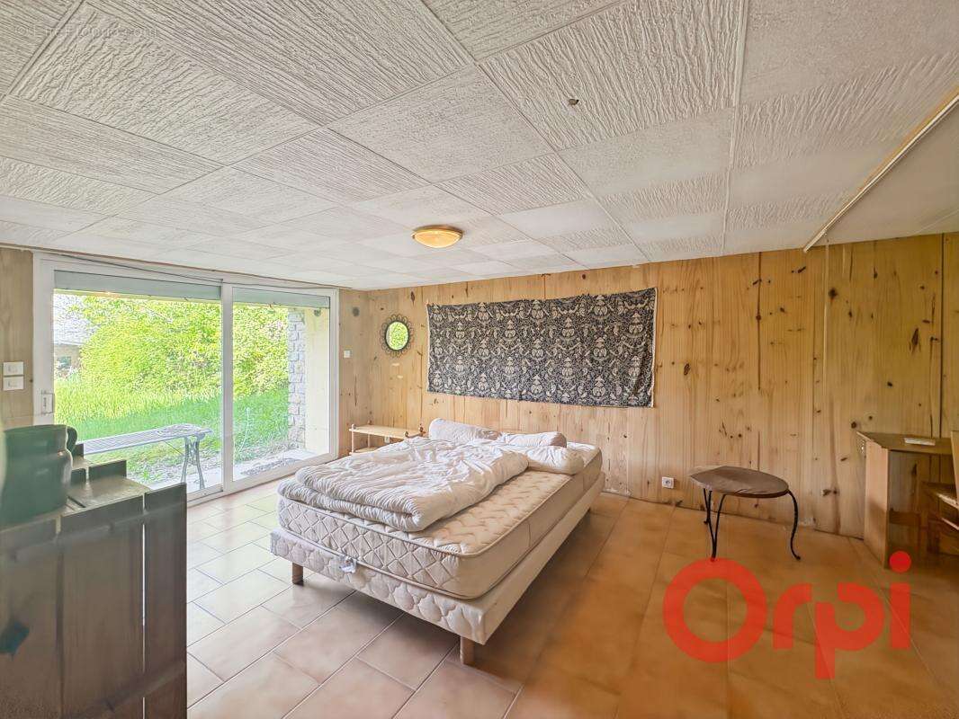 Exceptionnelle maison familiale avec grand potentiel – Habitable immédiatement ! - photo 11