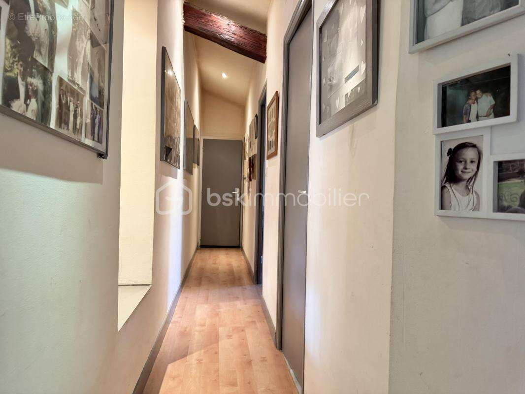 Maison à NISSAN-LEZ-ENSERUNE