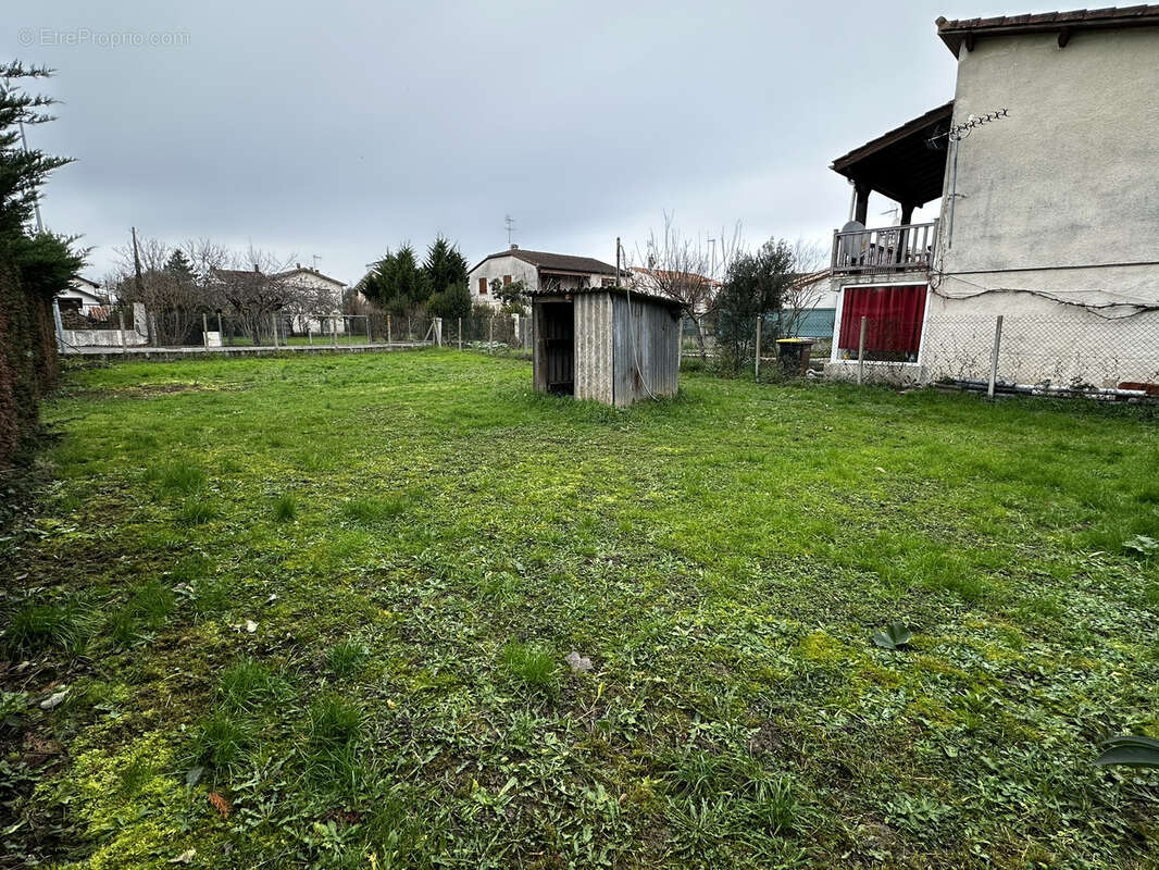 Terrain constructible sur Agen - photo 3