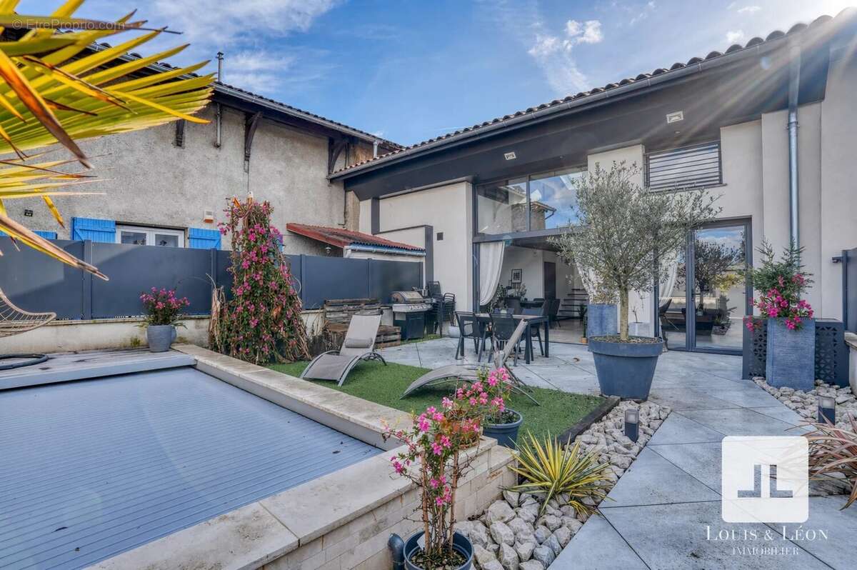 Maison à FAREINS