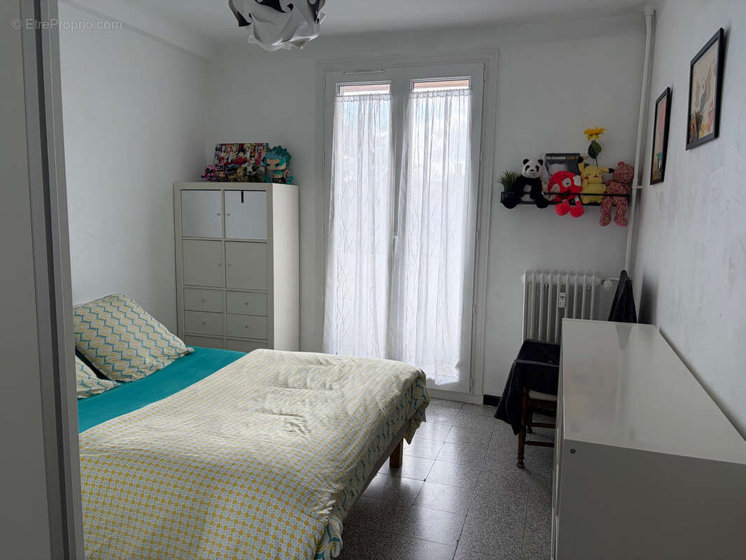 Appartement à CUERS