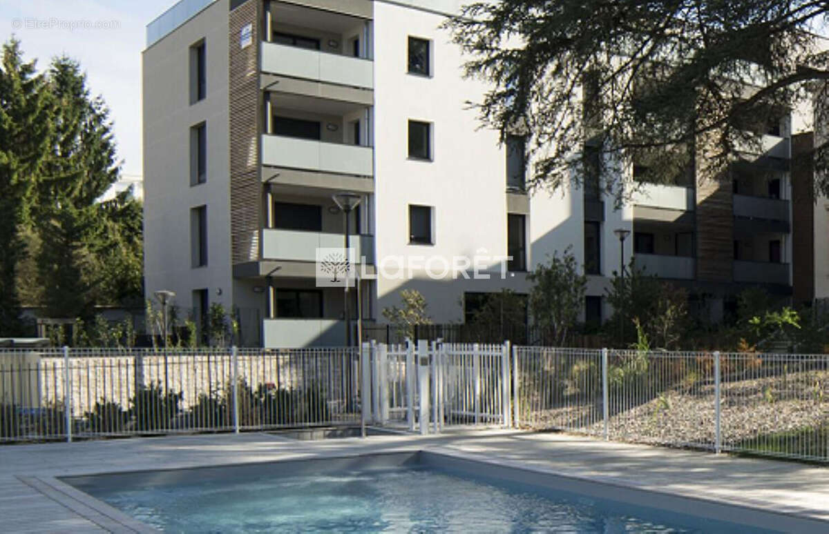 Appartement à CALUIRE-ET-CUIRE