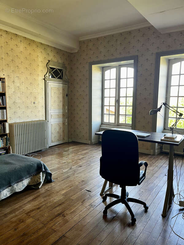 Maison à MIREBEAU
