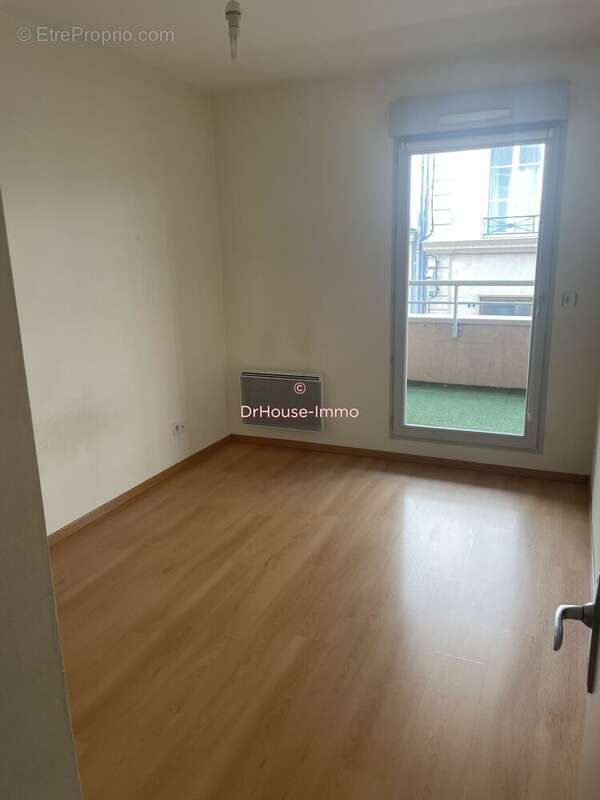 Appartement 66 m² à Poitiers  - photo 2