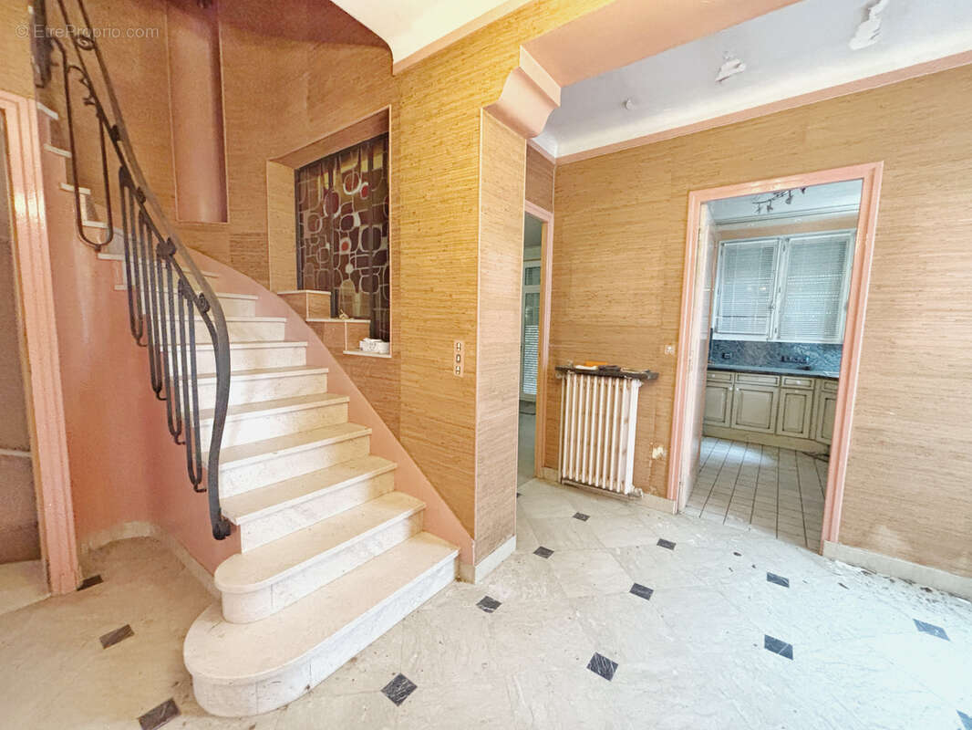 Maison amienoise - 127 m2 - 3 chambre - garage - jardin - photo 4