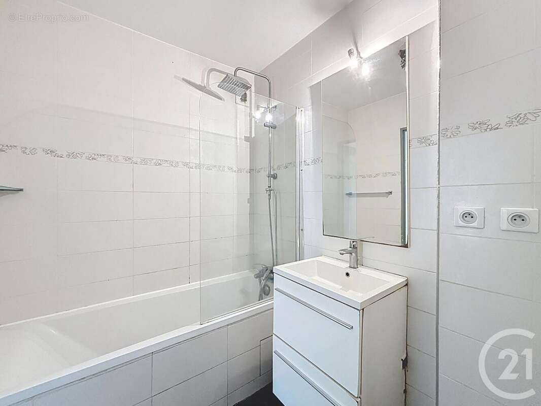 Appartement à MOISSY-CRAMAYEL