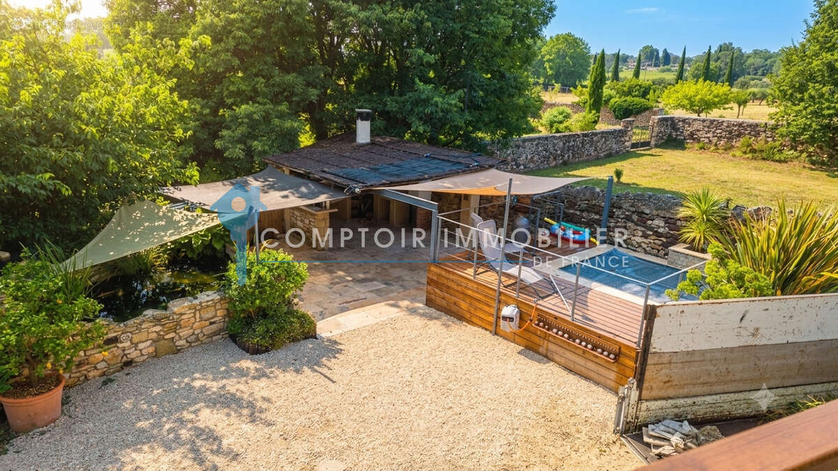 ENTRE UZES ET BAGNOLS SUR CEZE : Villa récente 4 chambres avec garage et petite piscine - photo 7