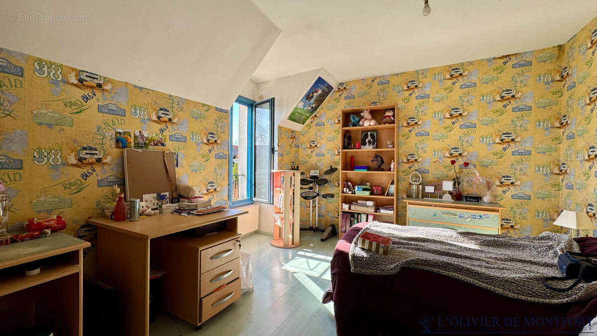 Maison à MONTFORT-L&#039;AMAURY