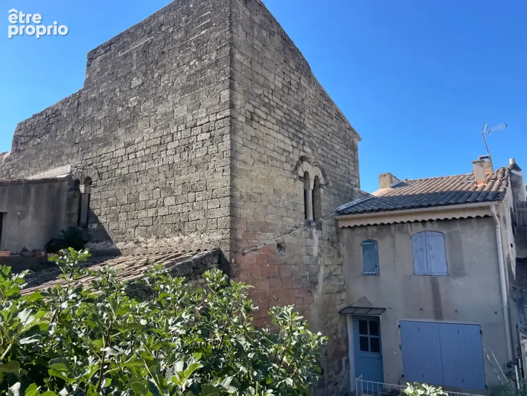 Maison à vendre sud Luberon village de Lauris 2 corps de bâtiments, 3 chambres, 120 m2 environ  terrasse caves atelier - photo 10