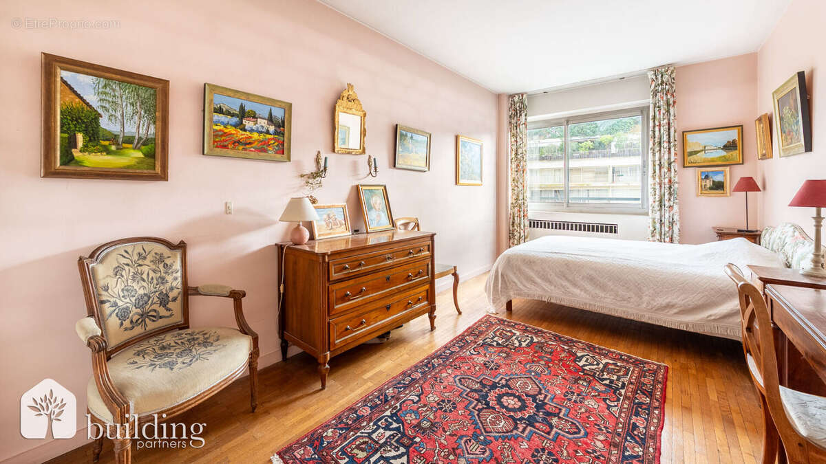 Paris 16ème Flandrin - 4 Pièces - 94m²  avec 5m² de balcon - photo 11
