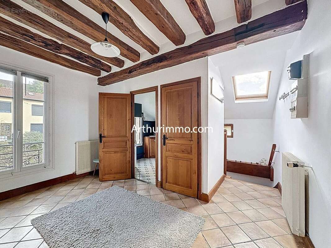 Appartement à VILLENEUVE-SAINT-GEORGES