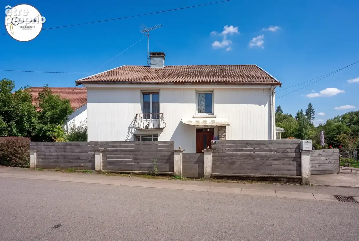 Maison à LA CHAPELLE-AUX-BOIS