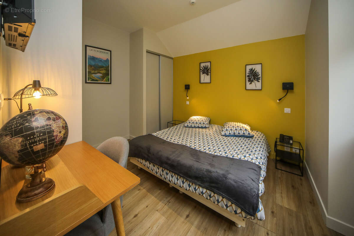 Commerce à BAGNERES-DE-BIGORRE