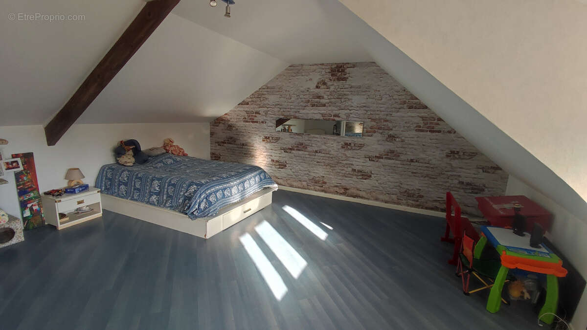 Maison à HERIC
