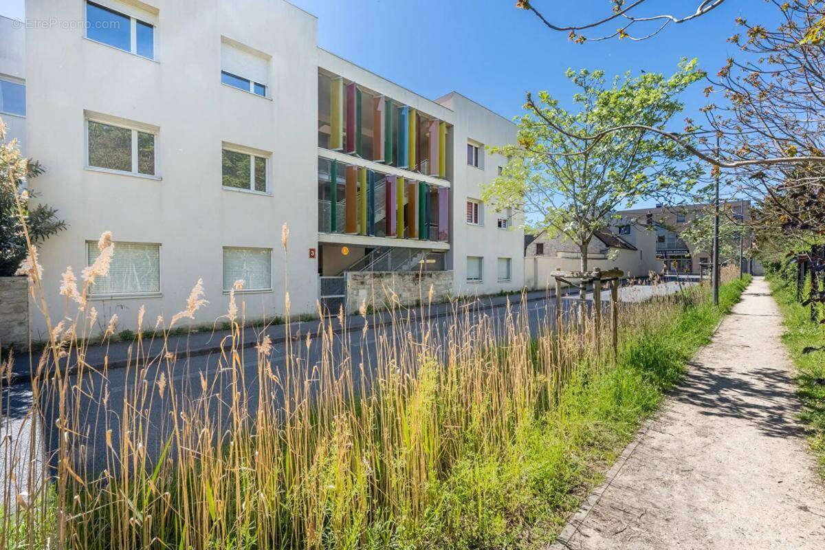 Appartement à LES MUREAUX