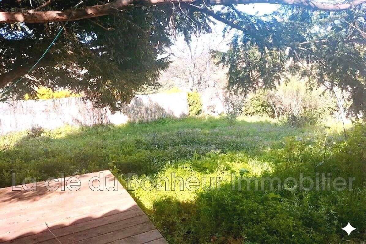 Maison à MOUSTIERS-SAINTE-MARIE