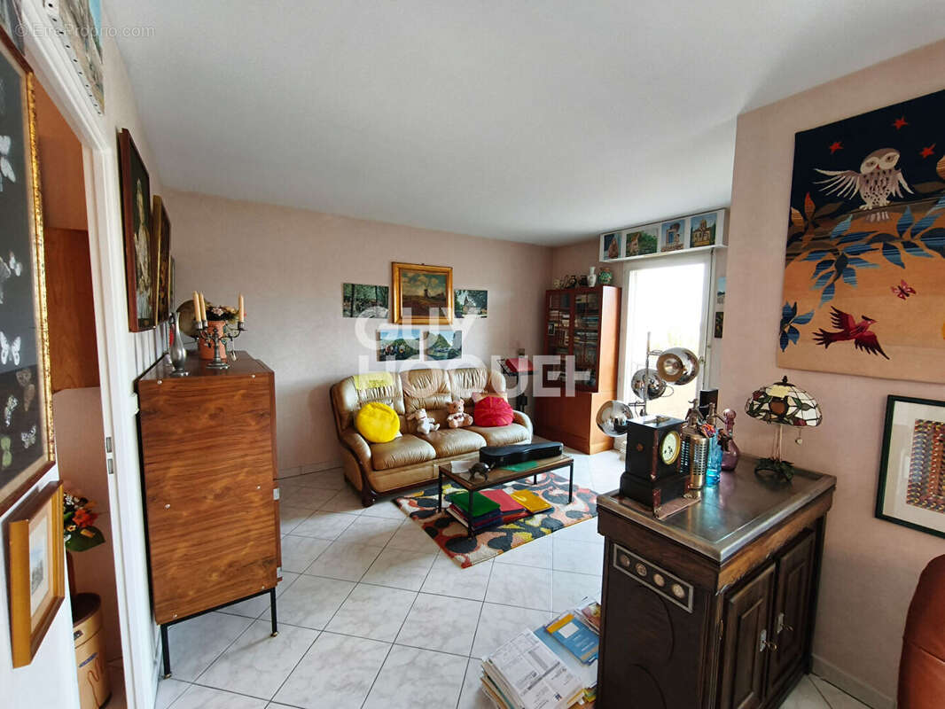Appartement à ROSNY-SOUS-BOIS