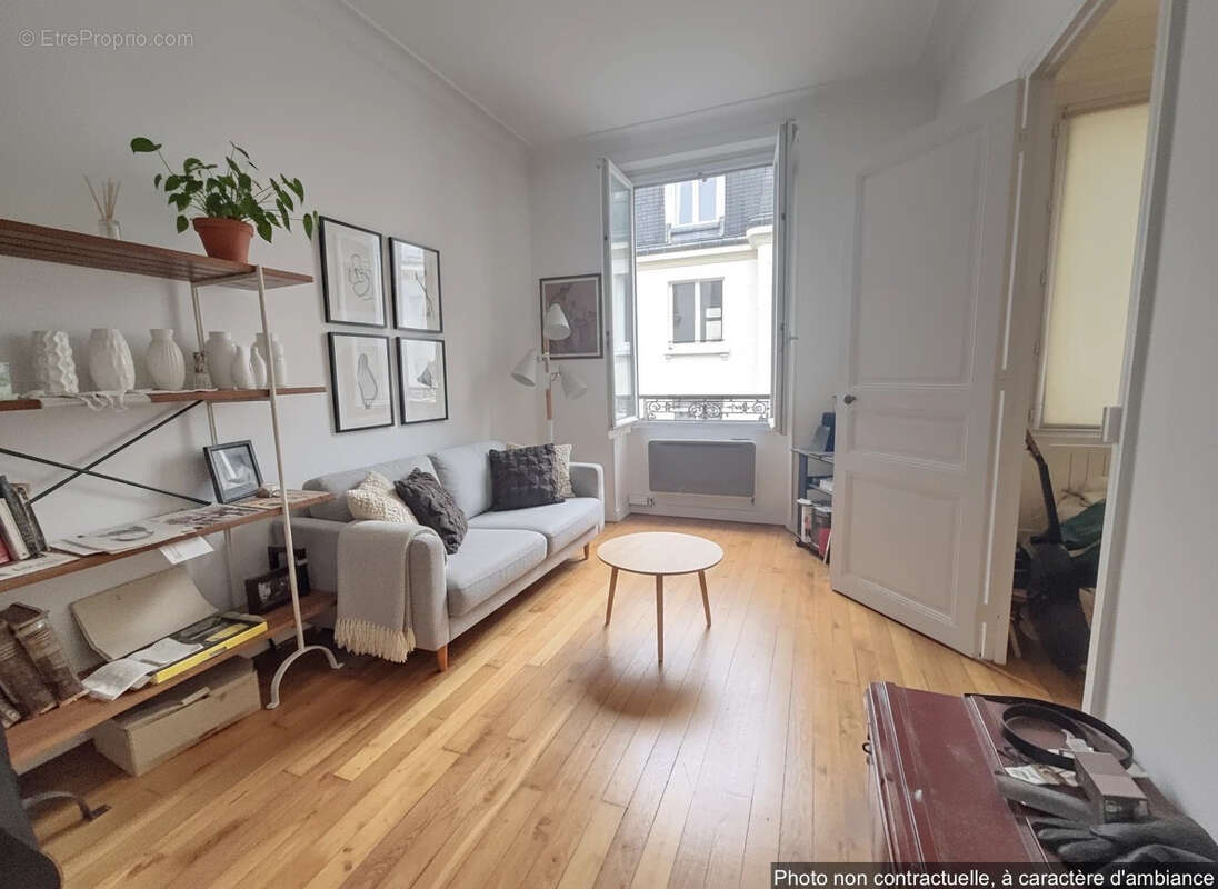 Appartement à PARIS-11E