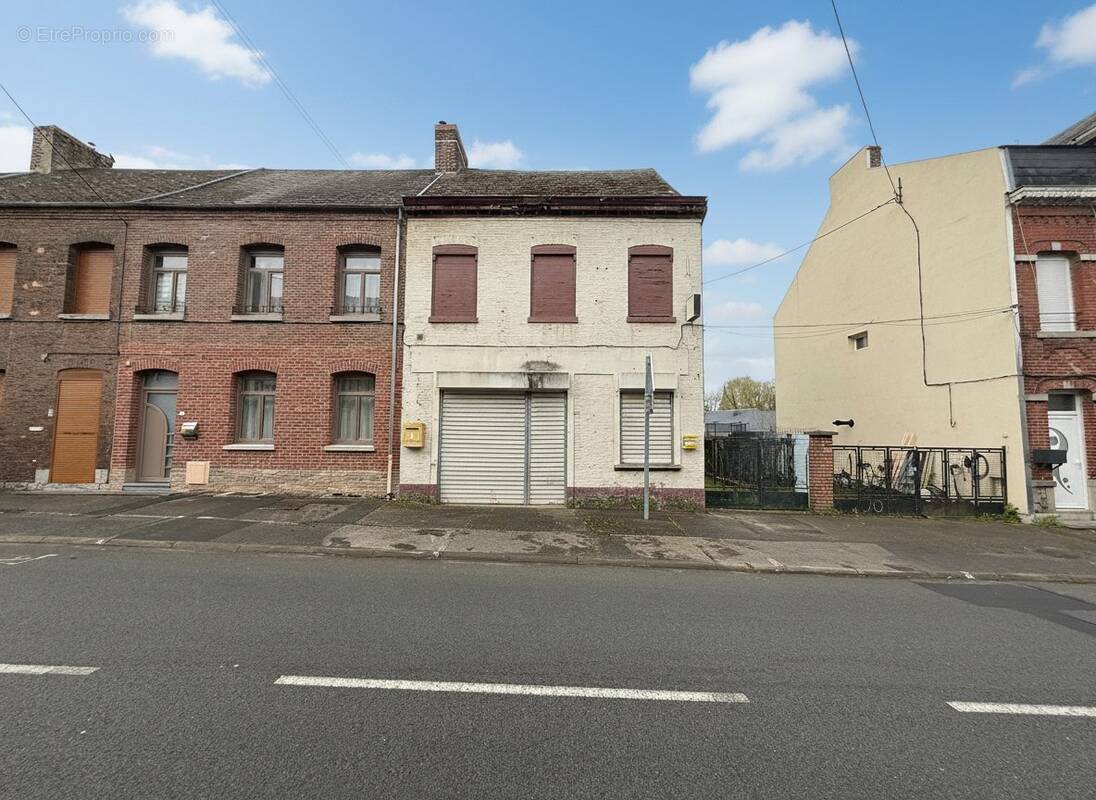 Commerce à RECQUIGNIES