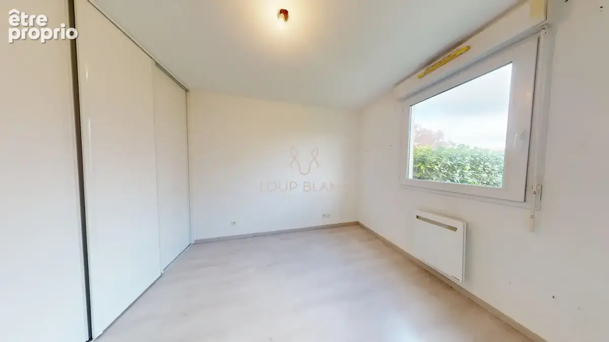 Appartement avec terrasse - Sainte-Suzanne - photo 8