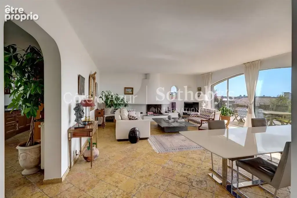 Golfe Juan, villa provençale contemporaine avec piscine et vue mer panoramique - photo 17