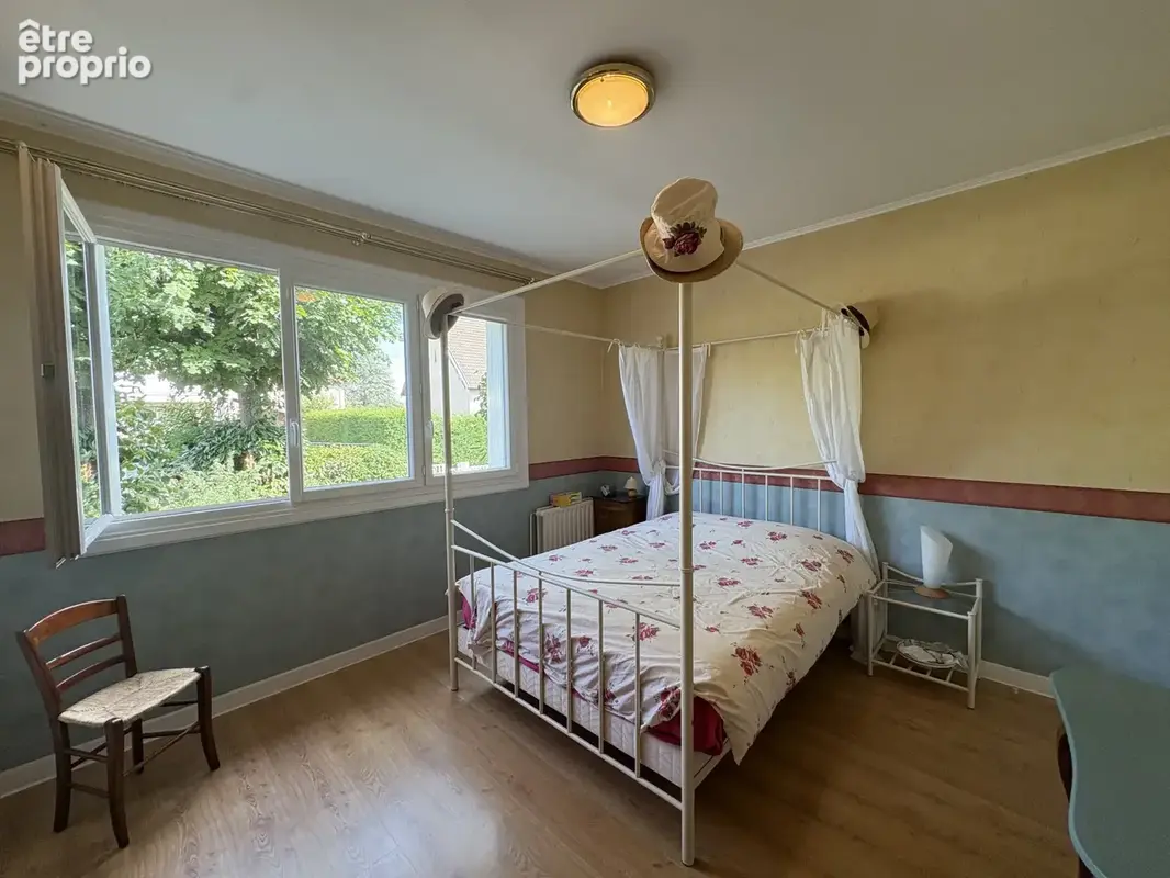 Maison de 230m2 avec piscine - photo 5
