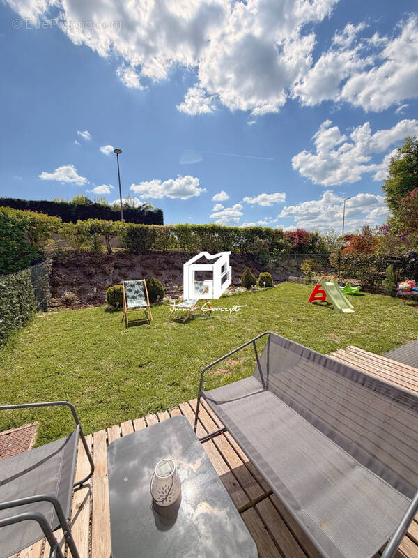 Appartement à SAINTE-RADEGONDE