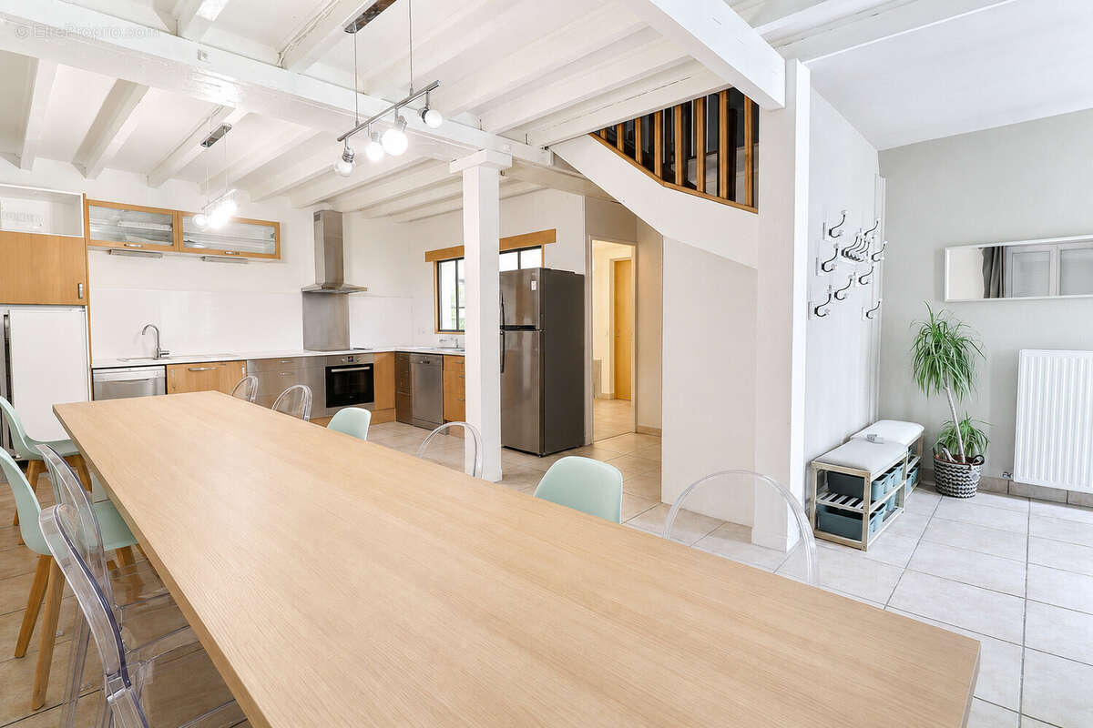 Propriété 438 m², piscine et parc arboré - photo 7