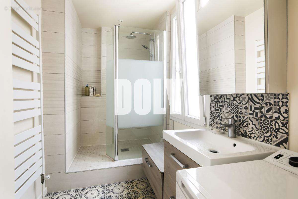 Appartement à PARIS-9E