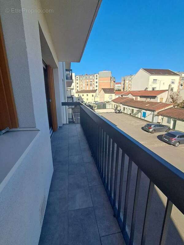 Appartement à ROMAINVILLE