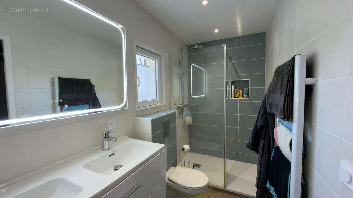 Maison à SAINT-ANDRE-DE-CUBZAC