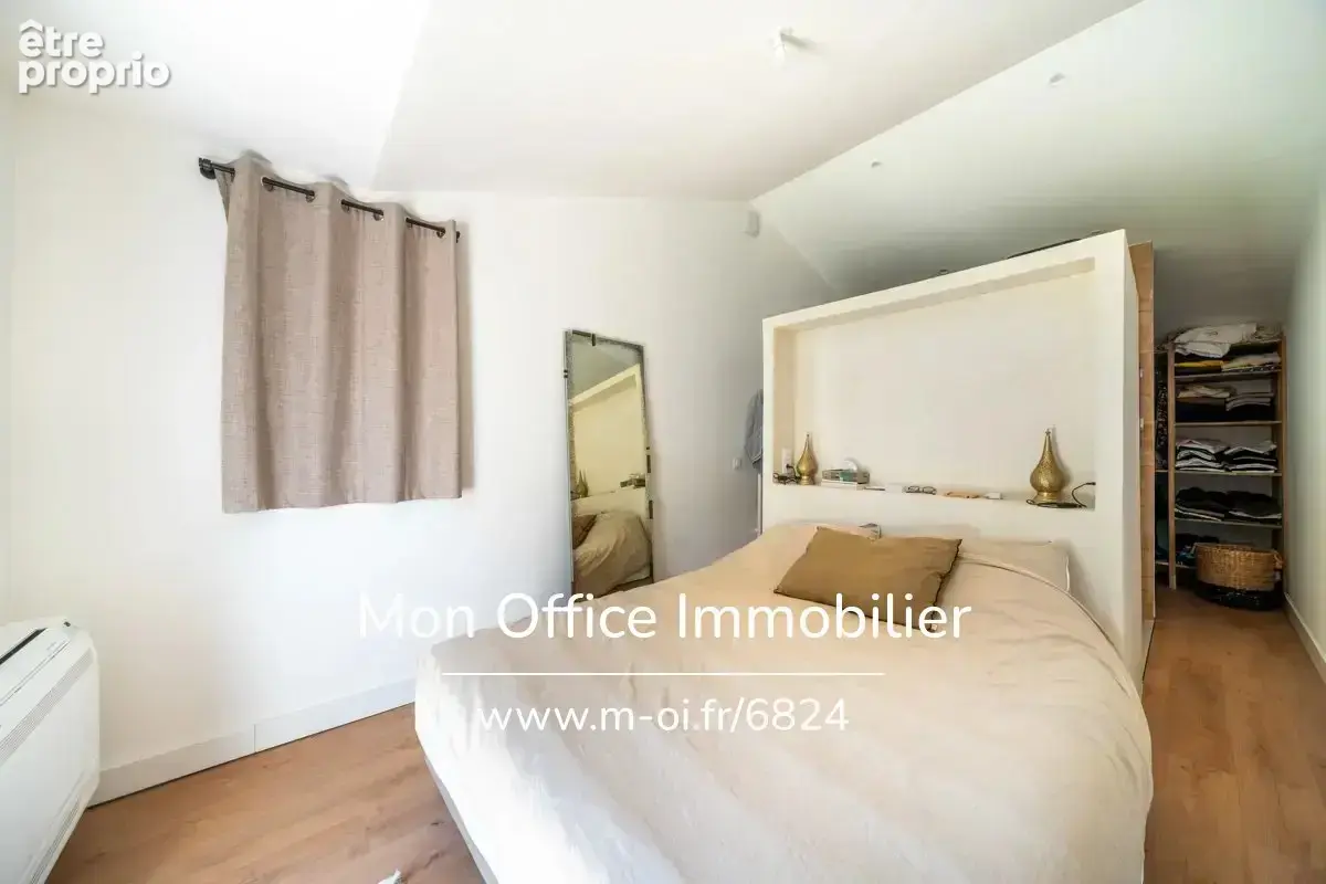 Référence : 6824-BMA - Maison 5 pièces sur 700m2 de jardin avec Piscine - photo 11